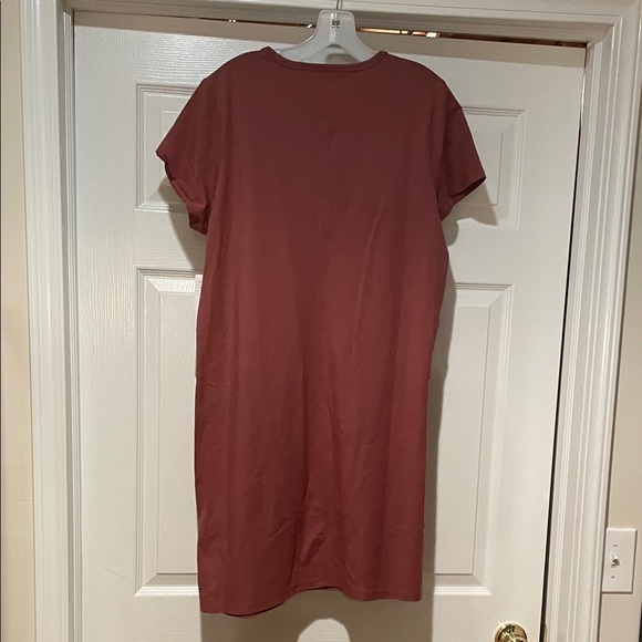 Athleta Dark Dusty Rose Tee Dress - Picture 3 of 4